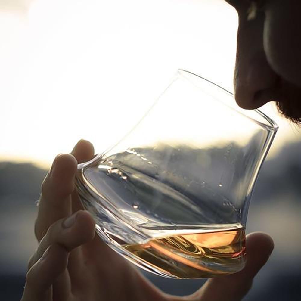 D_L_Whisky_Glass_Sq_500x