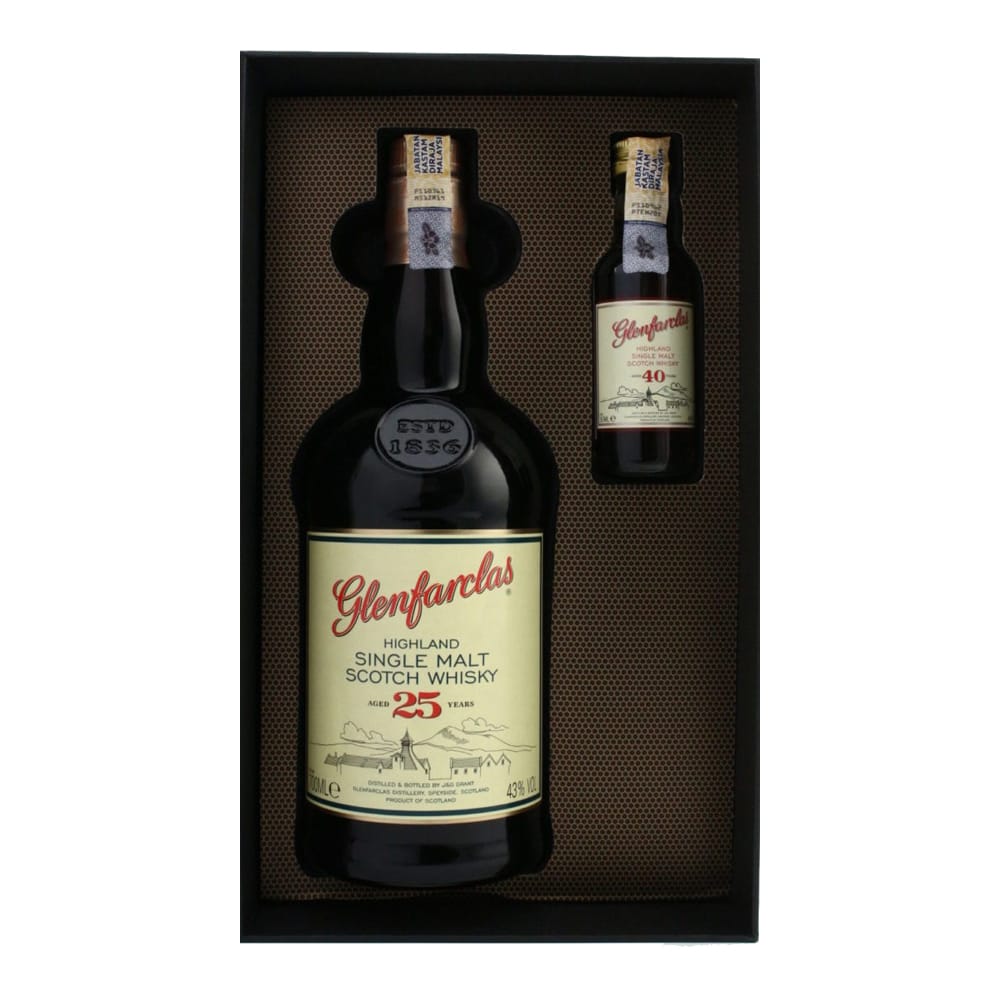 Glenfarclas-25-years-with-mini-40-years-gift-pack