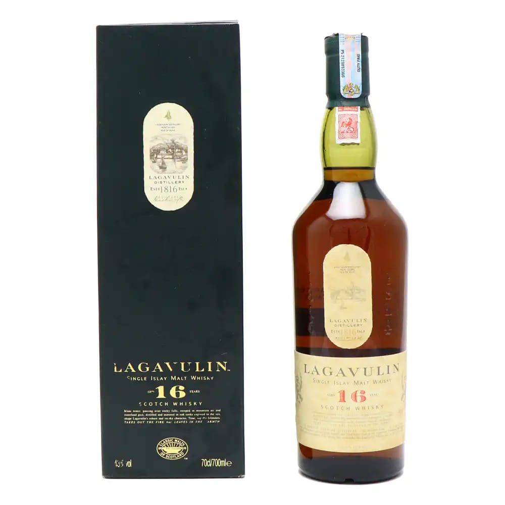 Lagavulin 16 Year Old (Old Bottling)