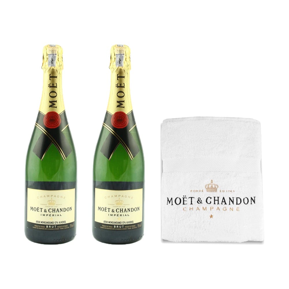 MOET & CHANDON Brut Imperial Beach Towel Set