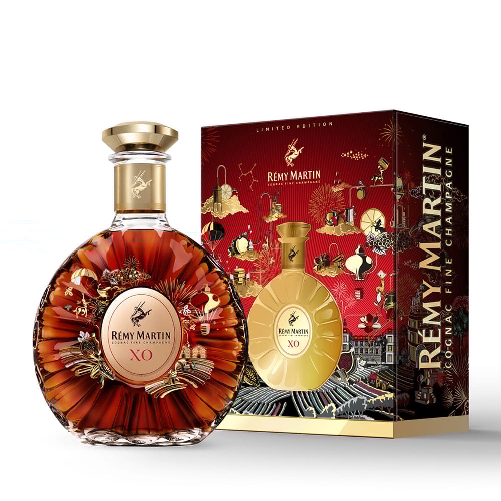REMY MARTIN XO Limited Edition ( Red Decanter )