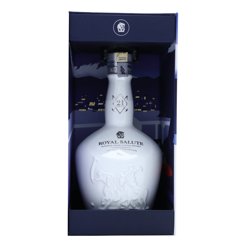 ROYAL SALUTE 21 Year Old Snow Polo Edition 2019 3