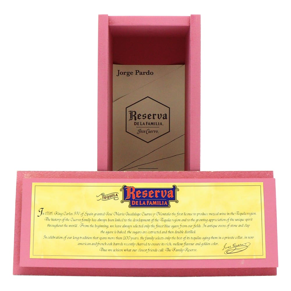 JOSE CUERVO RESERVA DE LA FAMILIA Extra Anejo