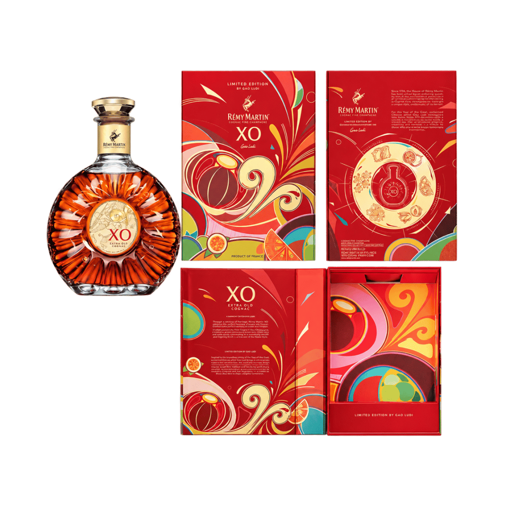 Rémy Martin XO Year of the Goat 2027 with 1 Rémy Martin XO Miniature 5 cl