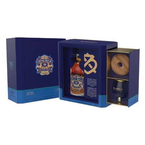CHIVAS REGAL 18 Year Old Gift Set