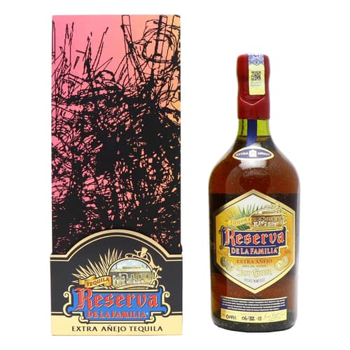 JOSE CUERVO RESERVA DE LA FAMILIA Extra Anejo