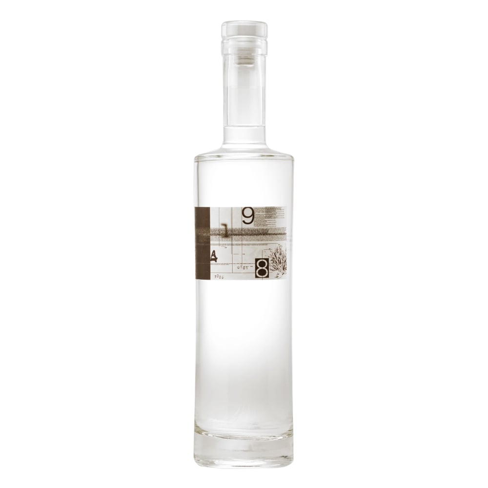 9148 Benizakura Craft Gin